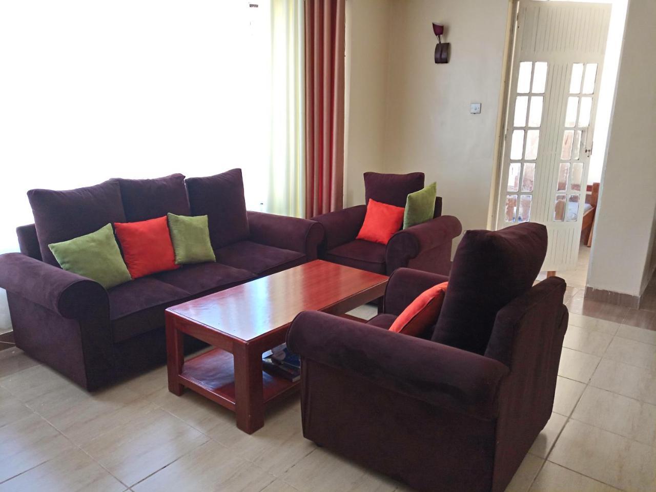 Terminal Homestay Mlolongo Exteriér fotografie